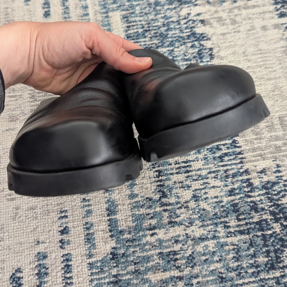 Camper Black Leather Slip-On Clogs - Picture 5 of 8